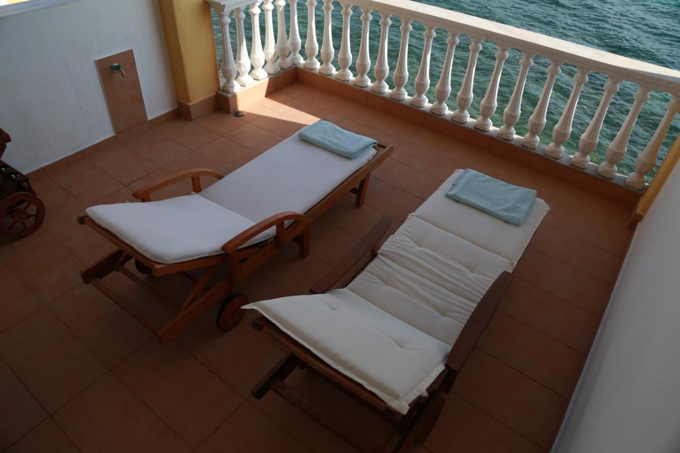 George & Katerina Houses Paralia Dionisiou Extérieur photo