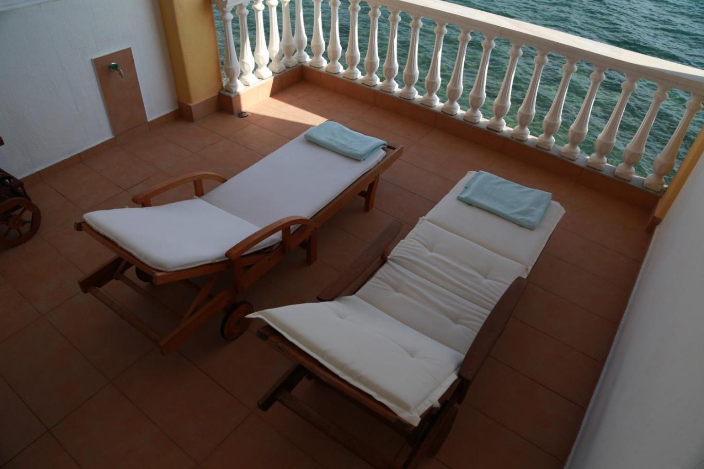 George & Katerina Houses Paralia Dionisiou Extérieur photo